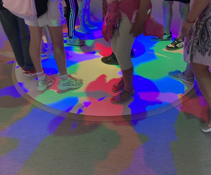 Ausflug zur Mitmach-Ausstellung „BUNT“